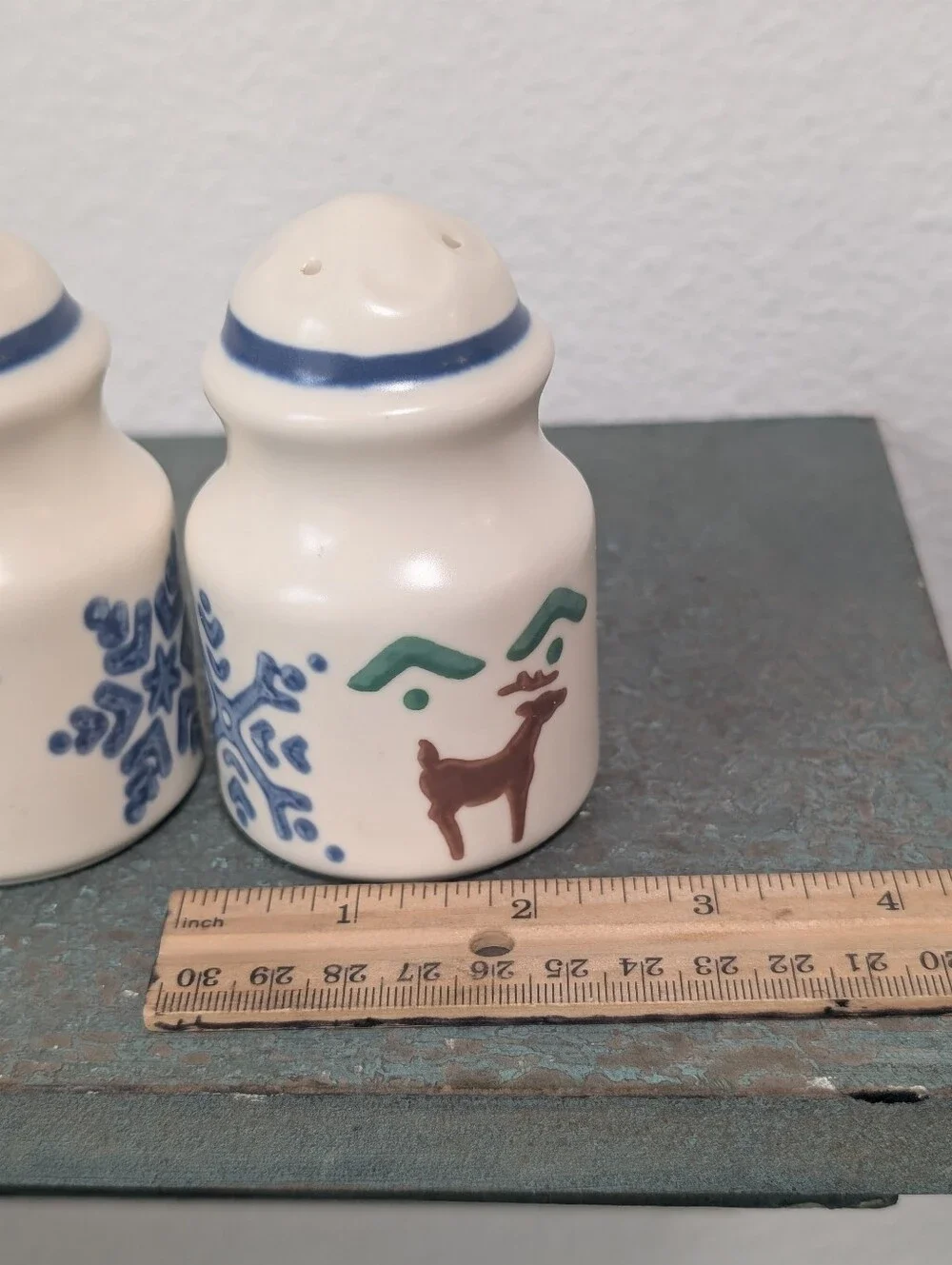 Vintage Pfaltzgraff Stenciled Nordic Christmas Salt & Pepper Shaker Set Reindeer